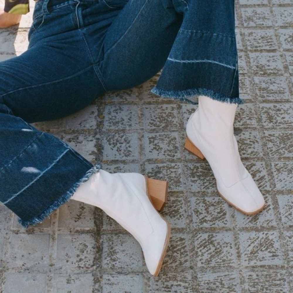 Paloma Wool Saturno Boots in Ecru